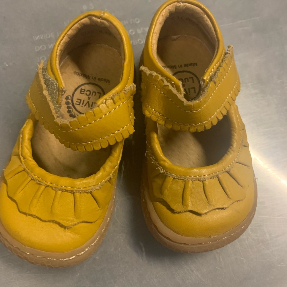 Livie and Luca Mary Jane’s size 4 littles.